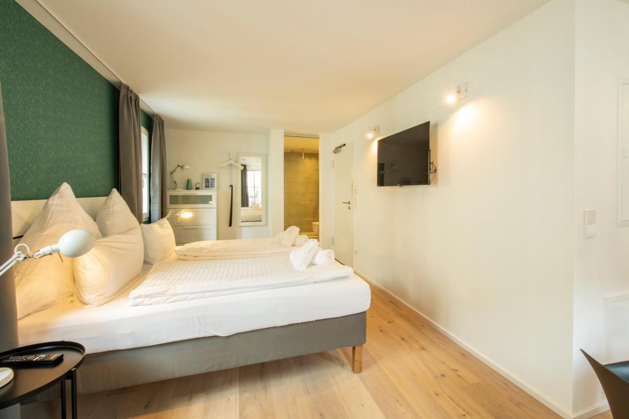 Gaestehaus Am Schlossplatz, Z. 2 梅尔斯堡 外观 照片
