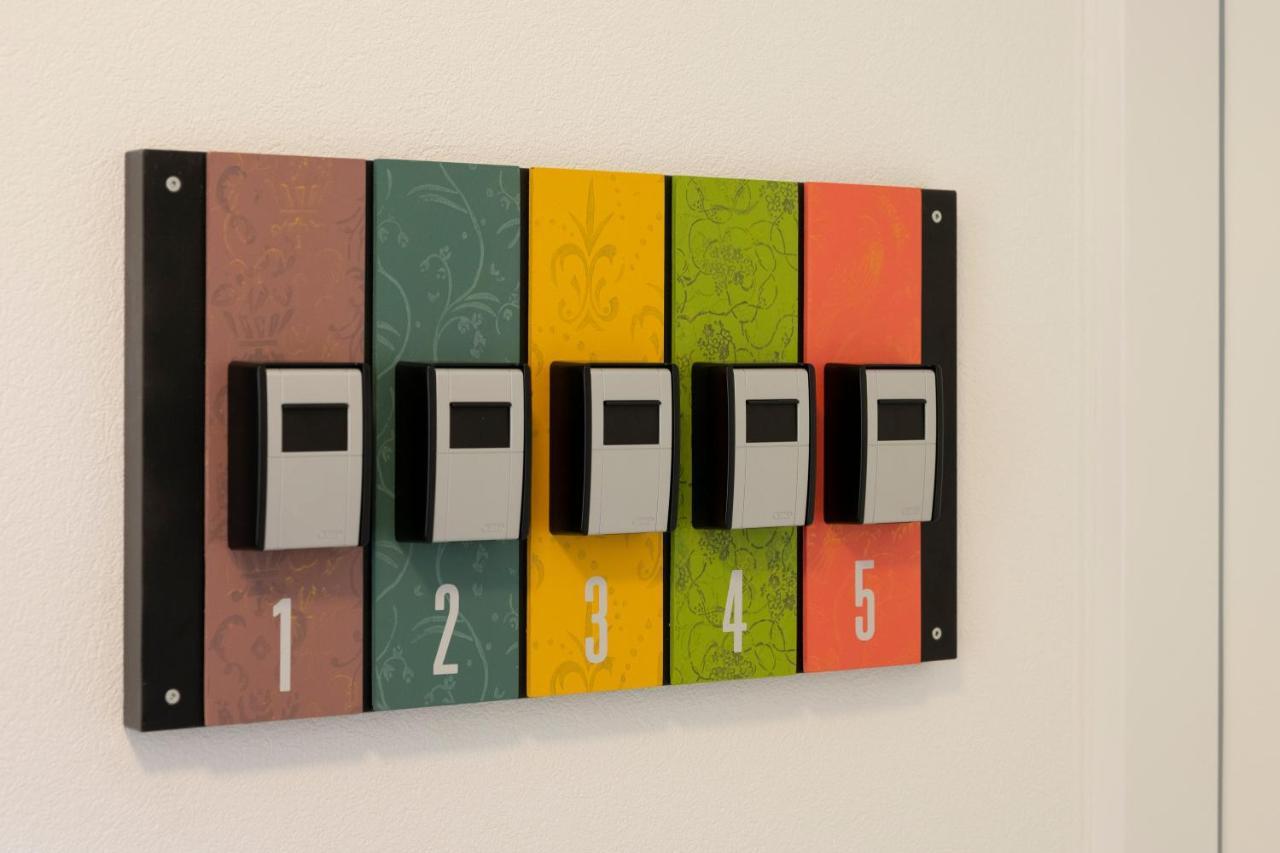 Gaestehaus Am Schlossplatz, Z. 2 梅尔斯堡 外观 照片
