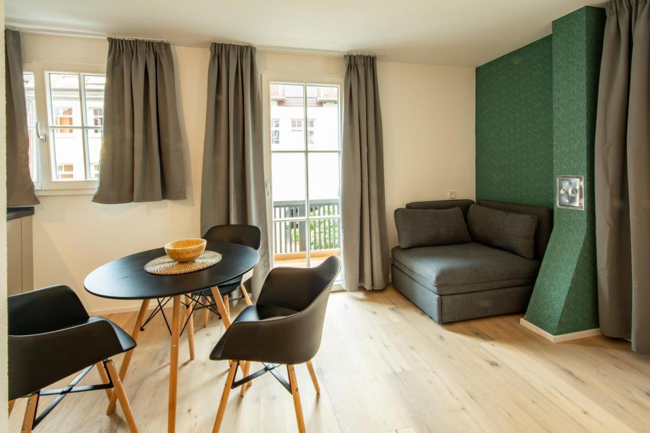 Gaestehaus Am Schlossplatz, Z. 2 梅尔斯堡 外观 照片